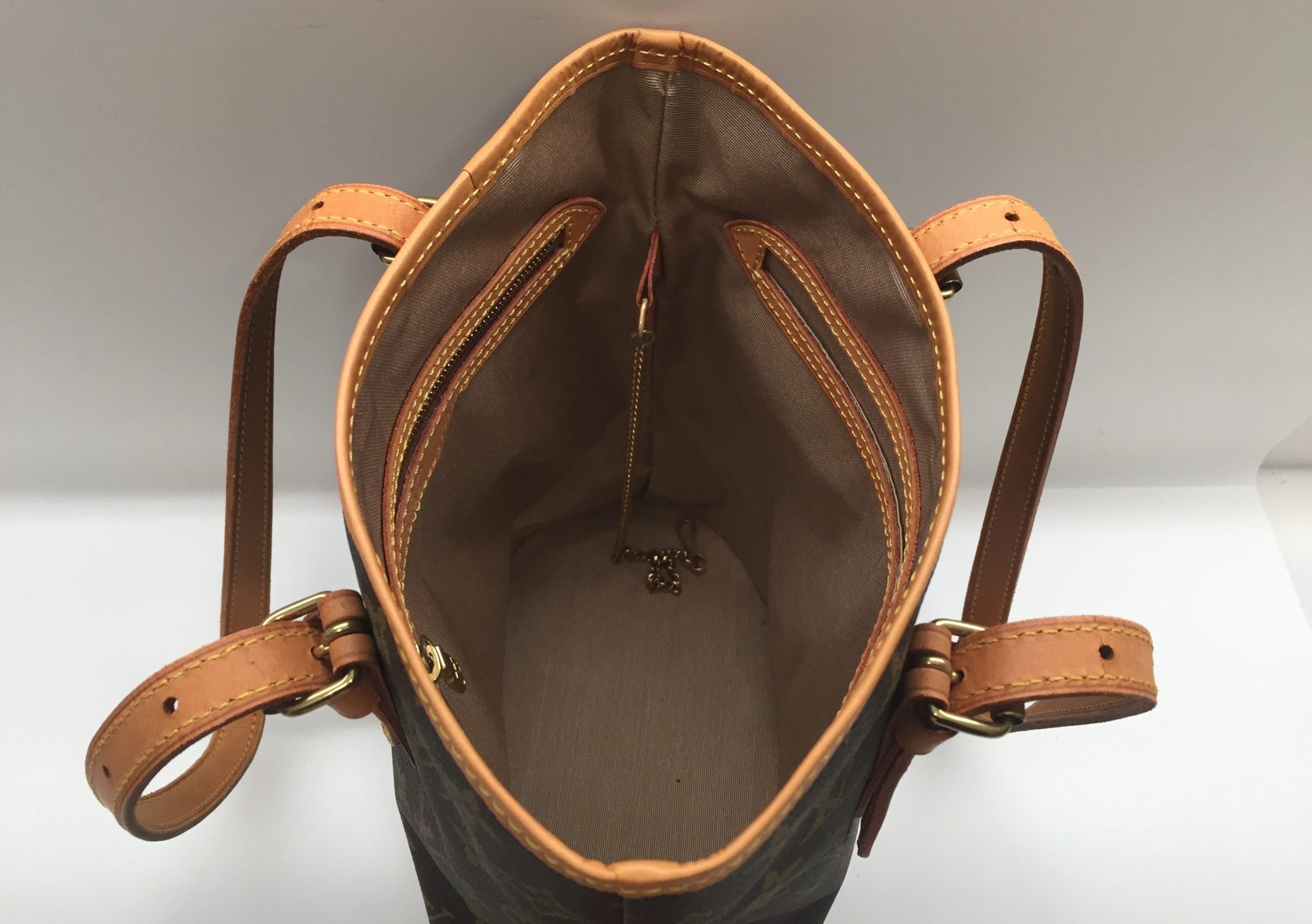22-72 ルイヴィトン(Louis Vuitton)モノグラムバケツバッグ　内装交換アフター