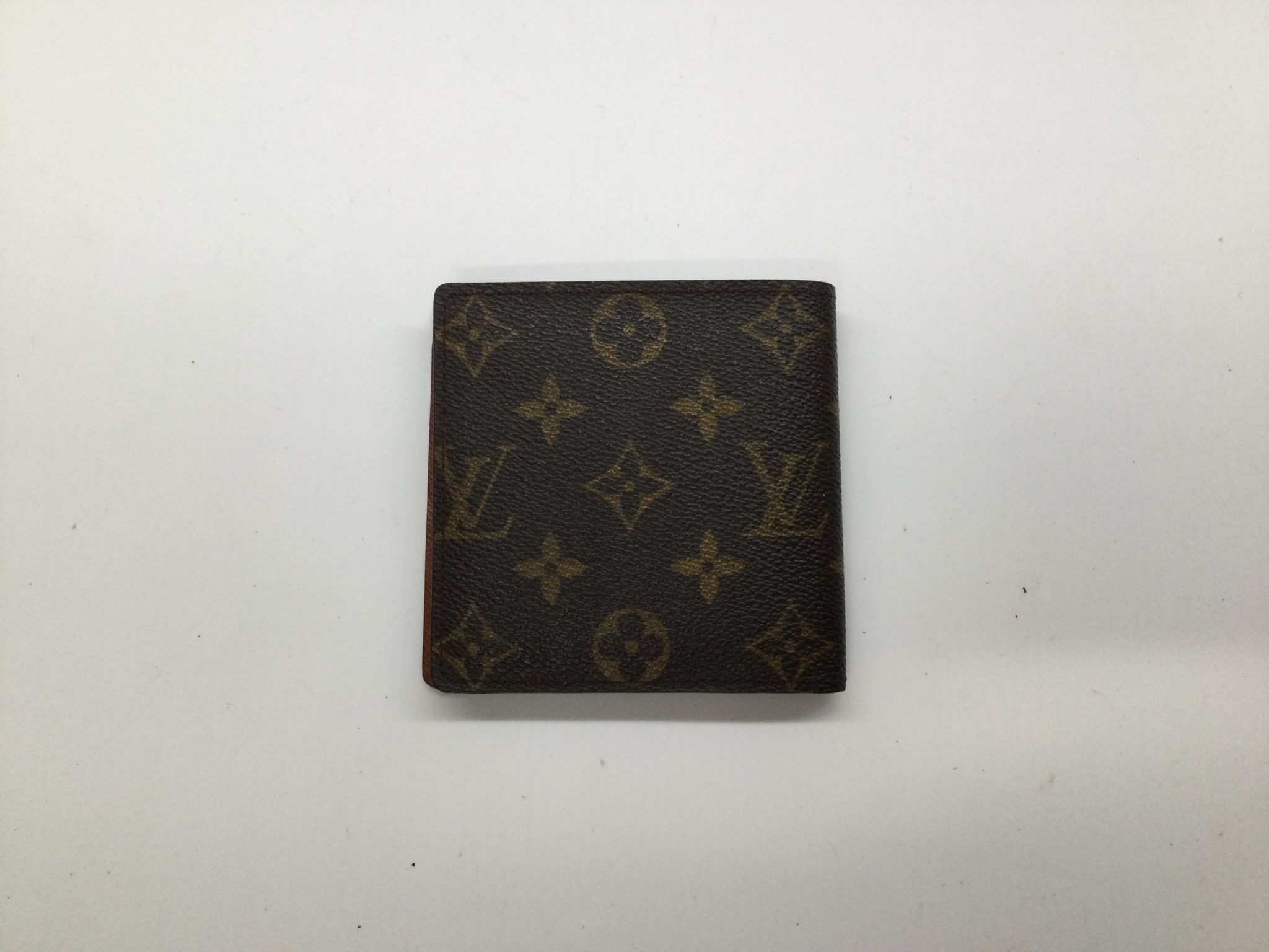 22-142 ルイヴィトン(Louis Vuitton)モノグラム財布　内装交換
