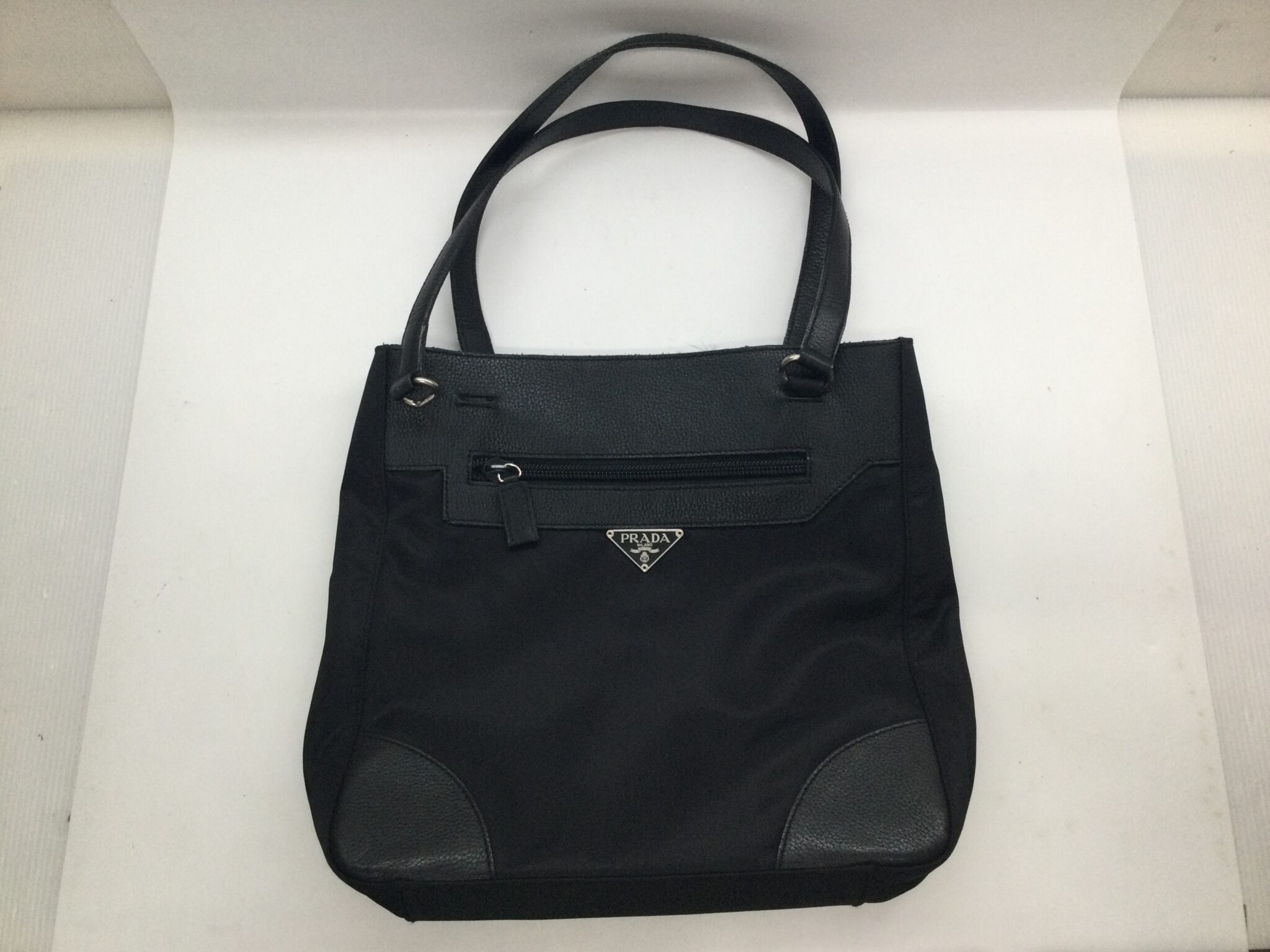 23-66 プラダ(PRADA)バッグ　ステッチ再生