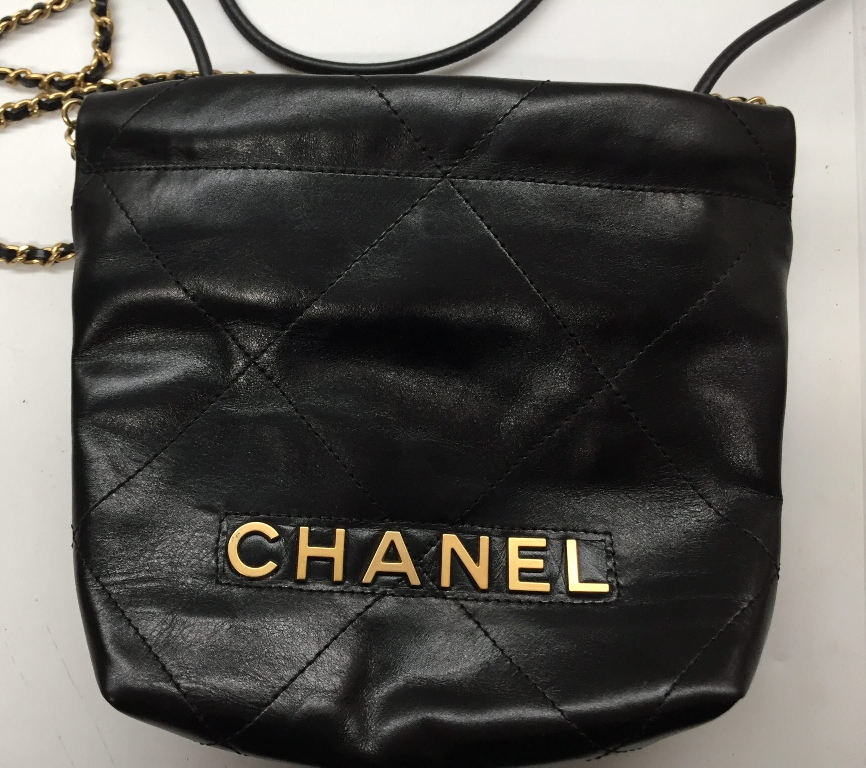 25-57 シャネル(CHANEL)バッグ 革部分作り替えアフター