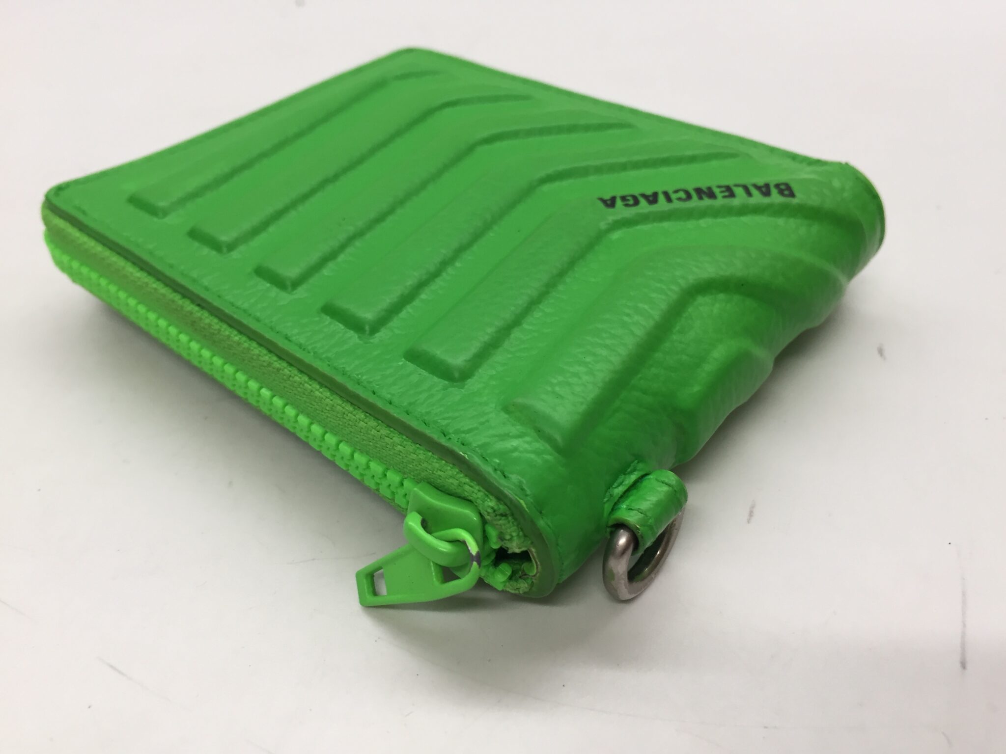 25-47 バレンシアガ(BALENCIAGA)財布 色補正アフター