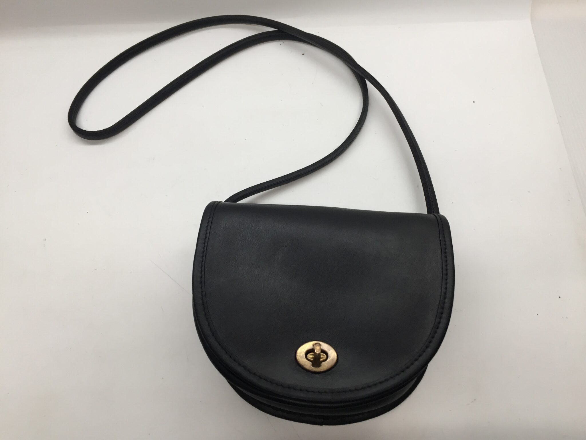 25‐48 コーチ(coach)ショルダーバッグ　色替えアフター