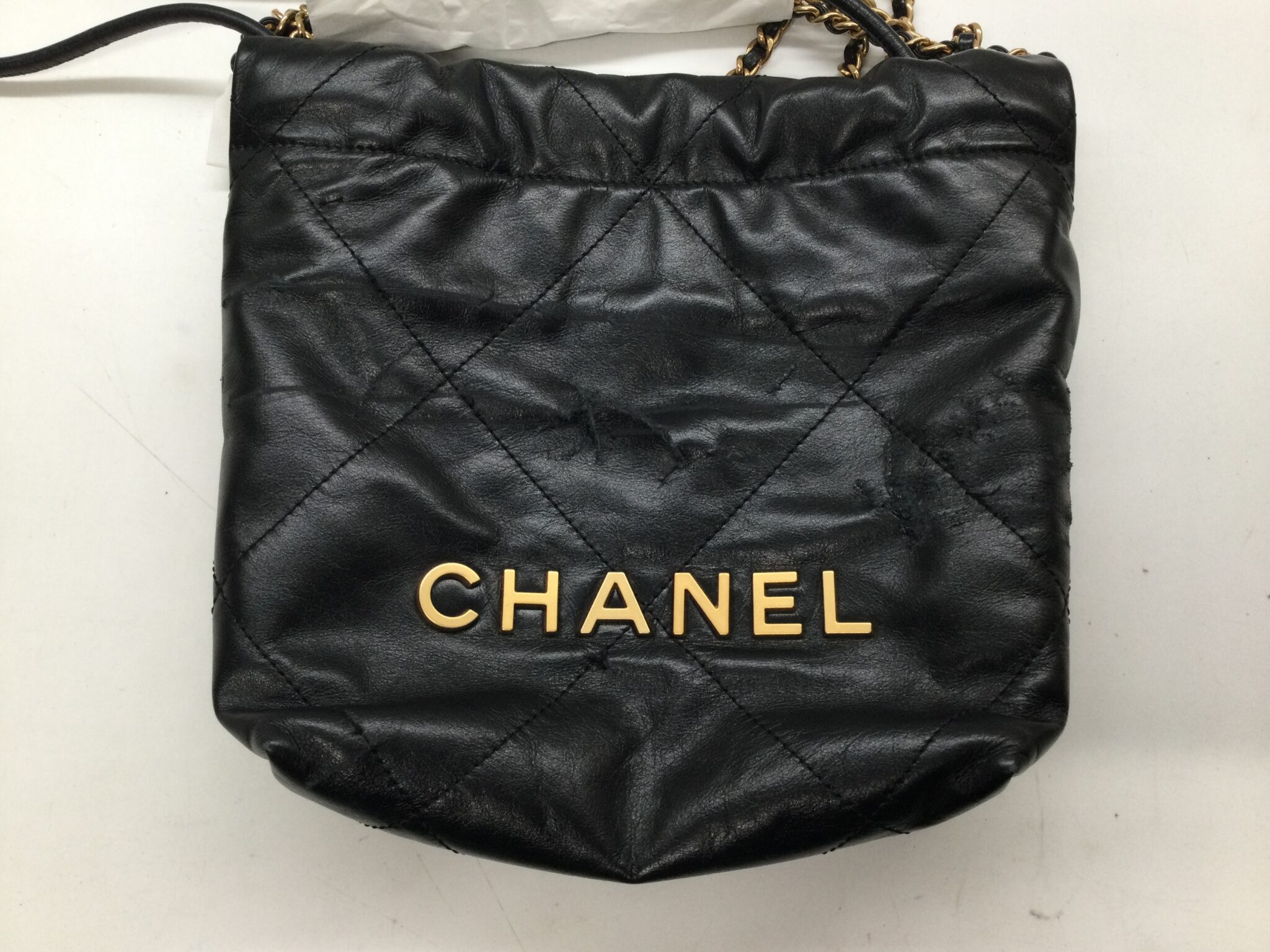 25-57 シャネル(CHANEL)バッグ　革部分作り替え