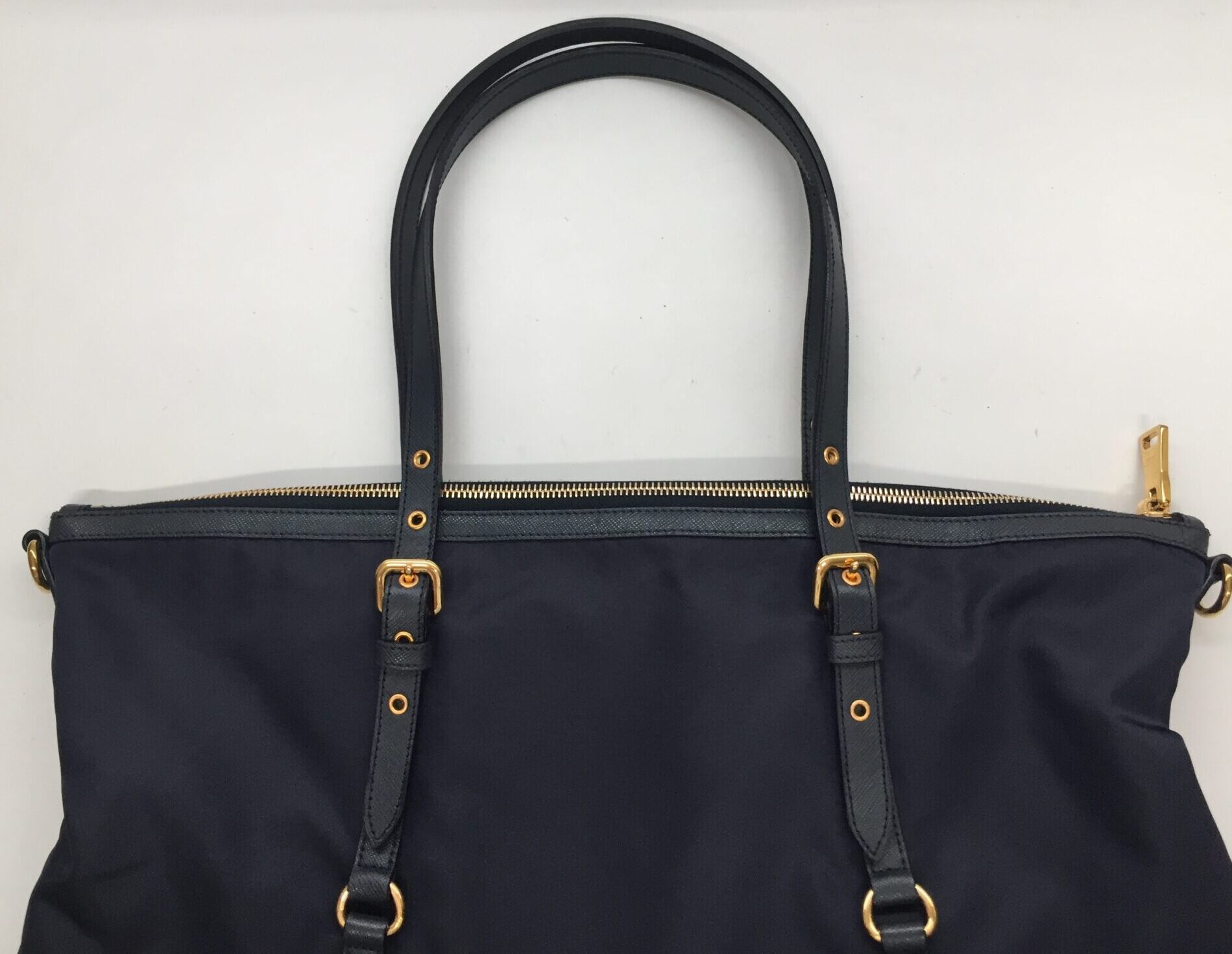 25-68 プラダ(PRADA)バッグ　ハンドル交換アフター