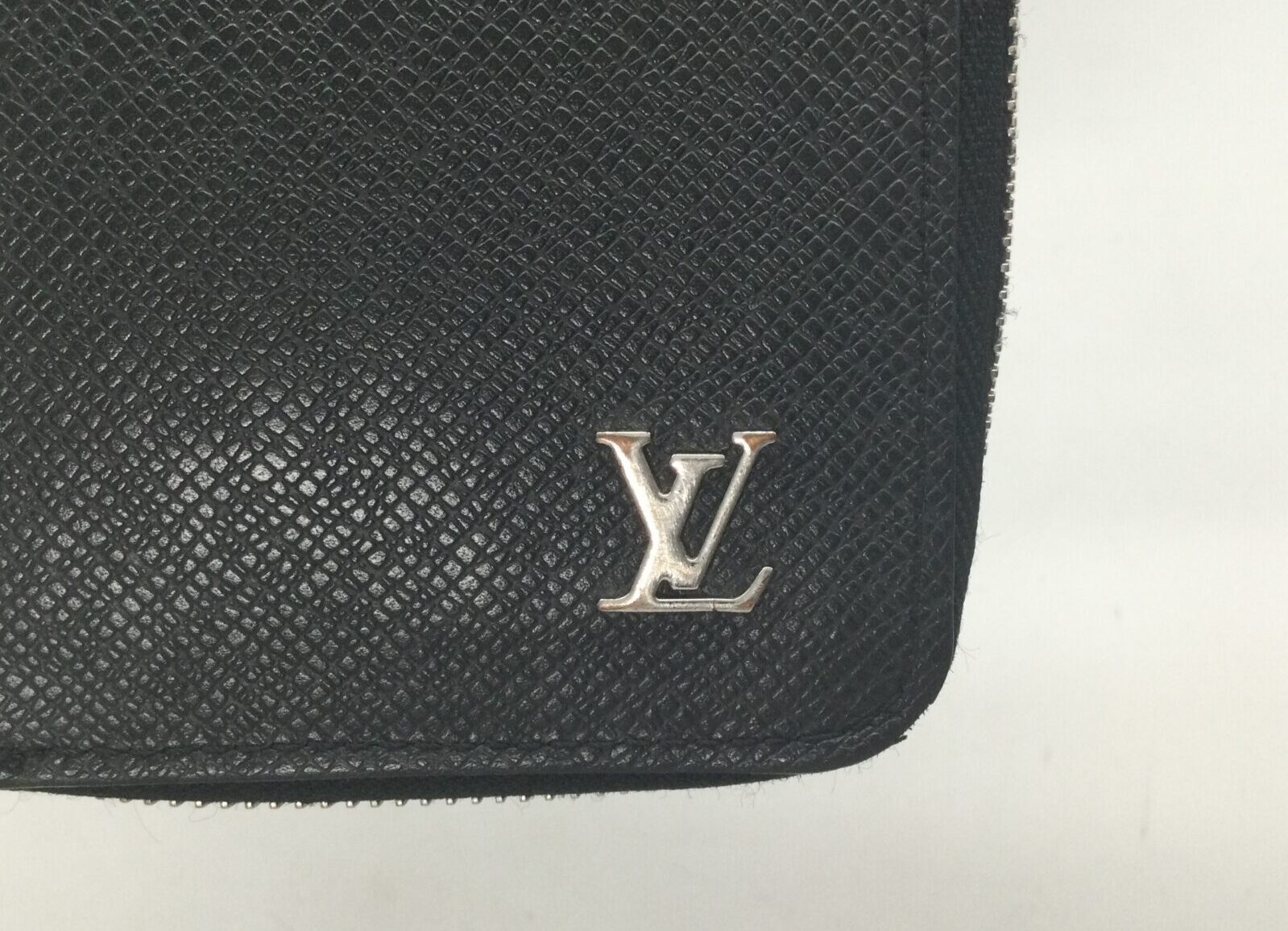 25-80 ルイヴィトン(Louis Vuitton)タイガ財布　メッキ再生