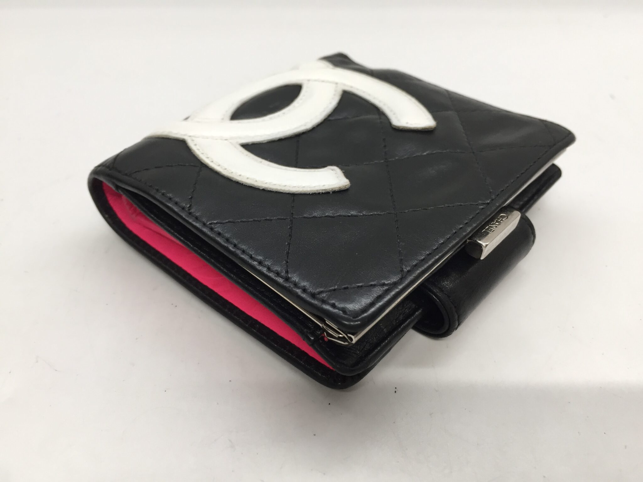 25-90 シャネル(CHANEL)カンボン財布　色補正アフター