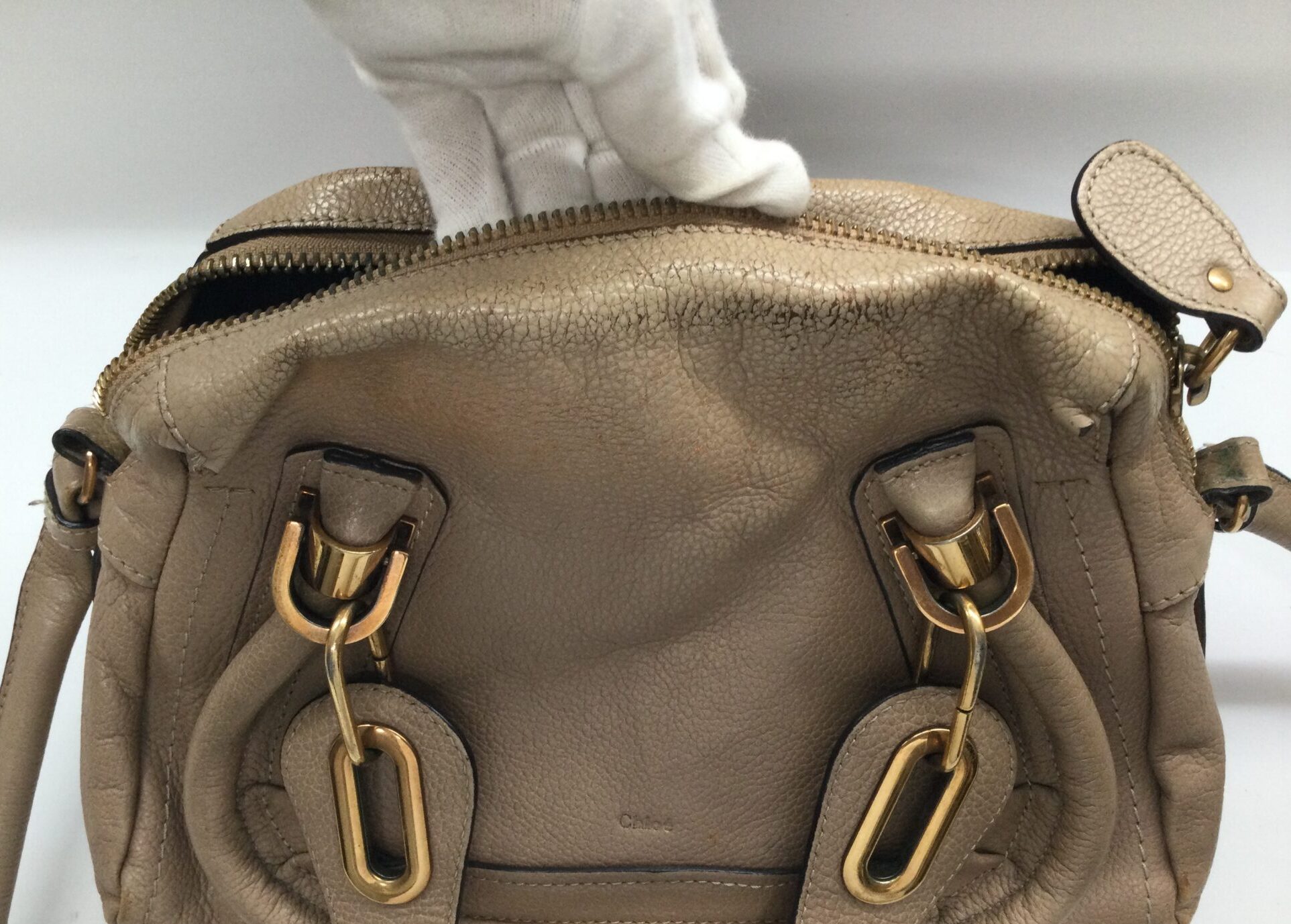 26-03 クロエ(Chloe)パラティショルダーバッグ 色補正