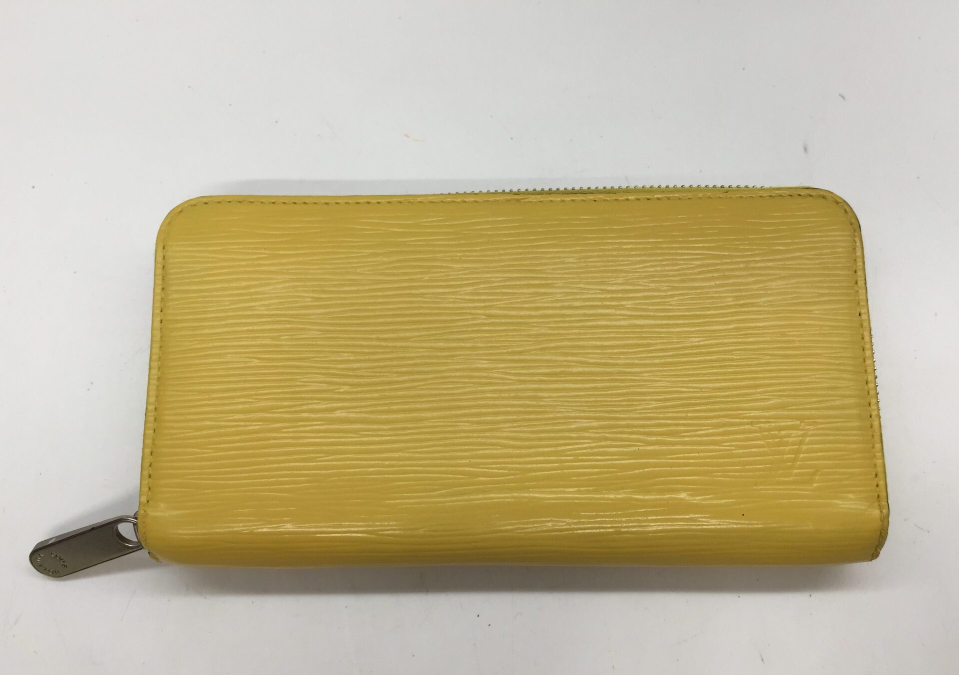 25-97 ルイヴィトン(Louis Vuitton)エピ財布　色補正・ファスナー交換アフター