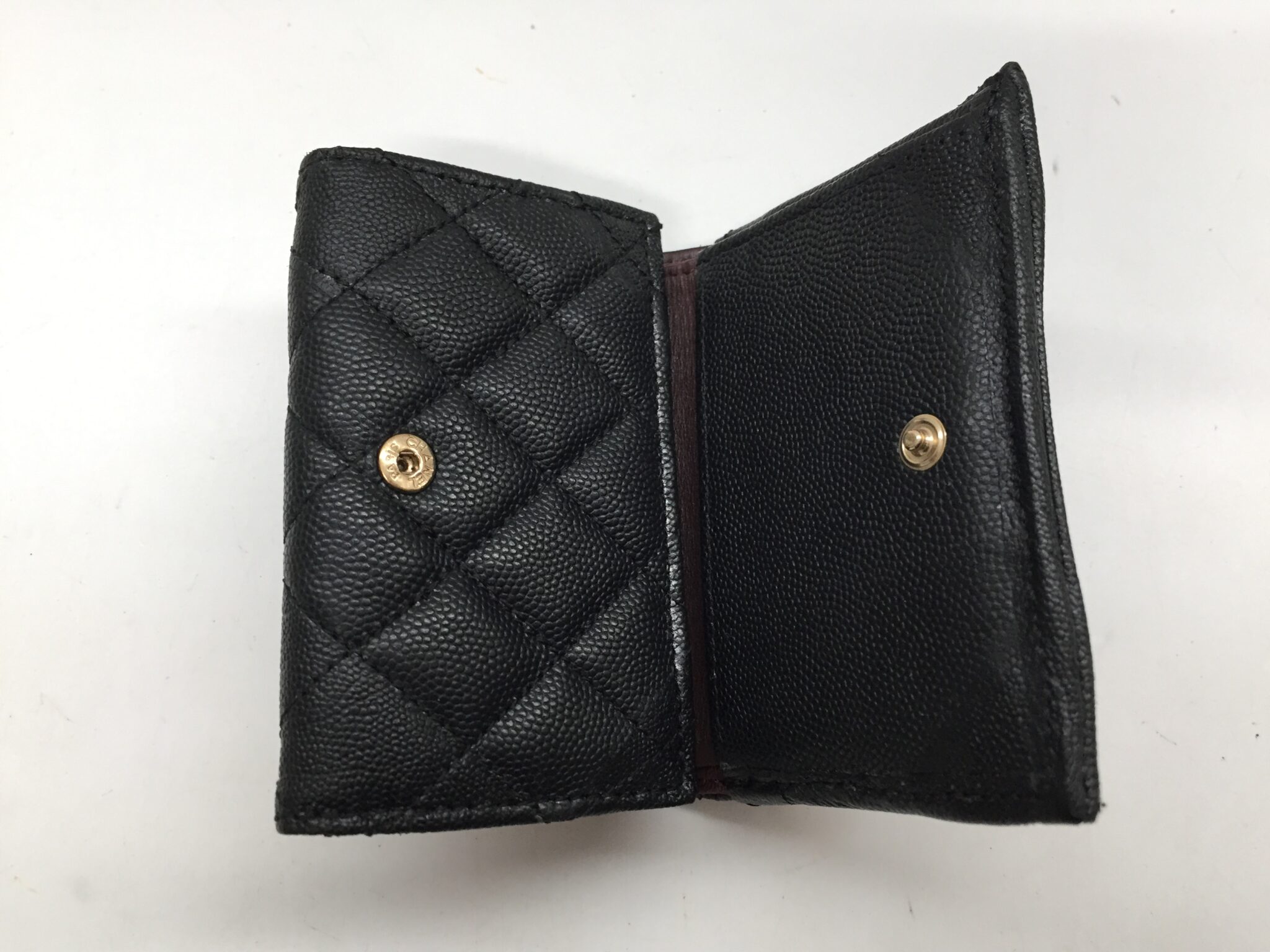 25-95 シャネル(CHANEL)マトラッセ財布　あて革アフター