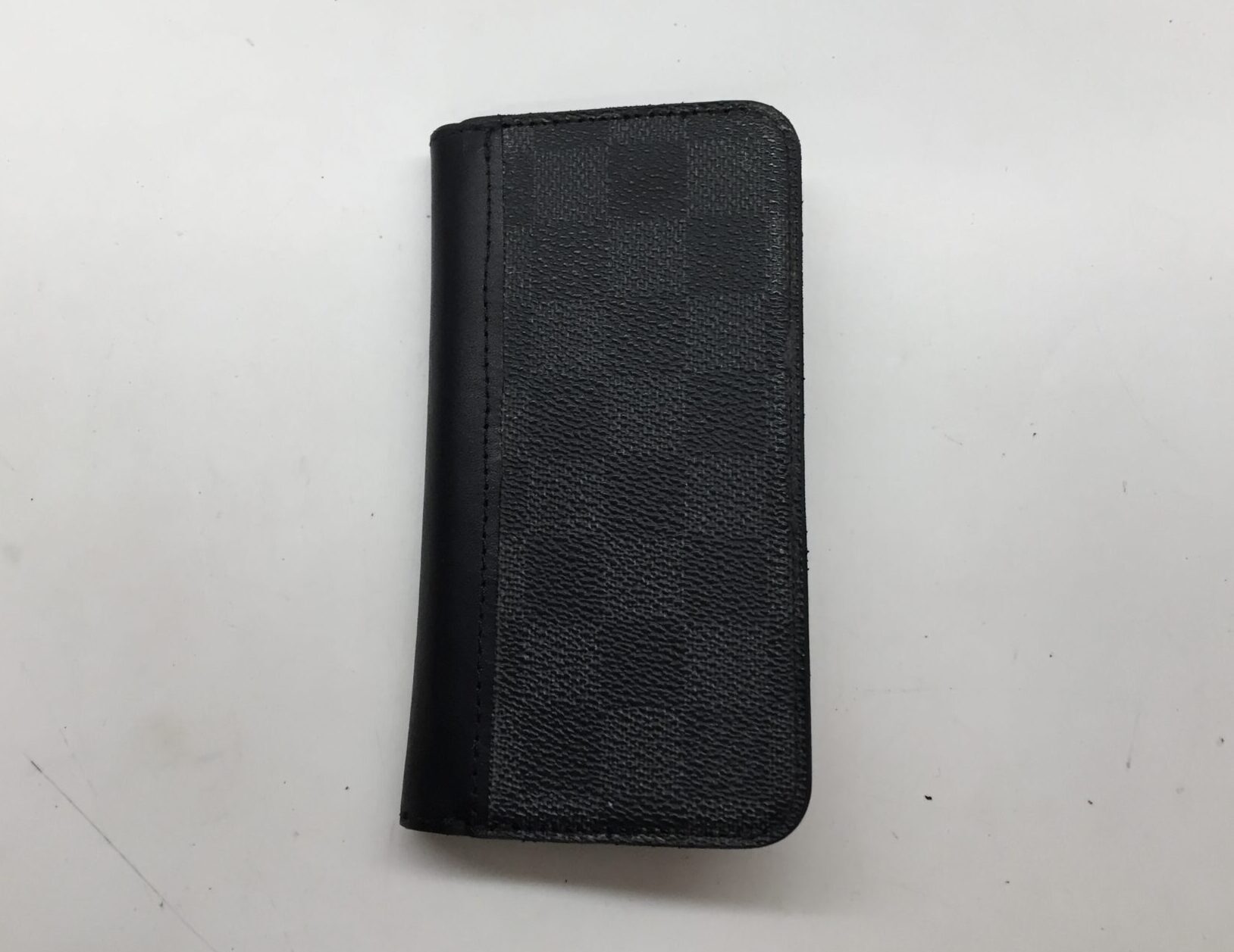 25-94 ルイヴィトン(Louis Vuitton)ダミエスマホケース　あて革アフター