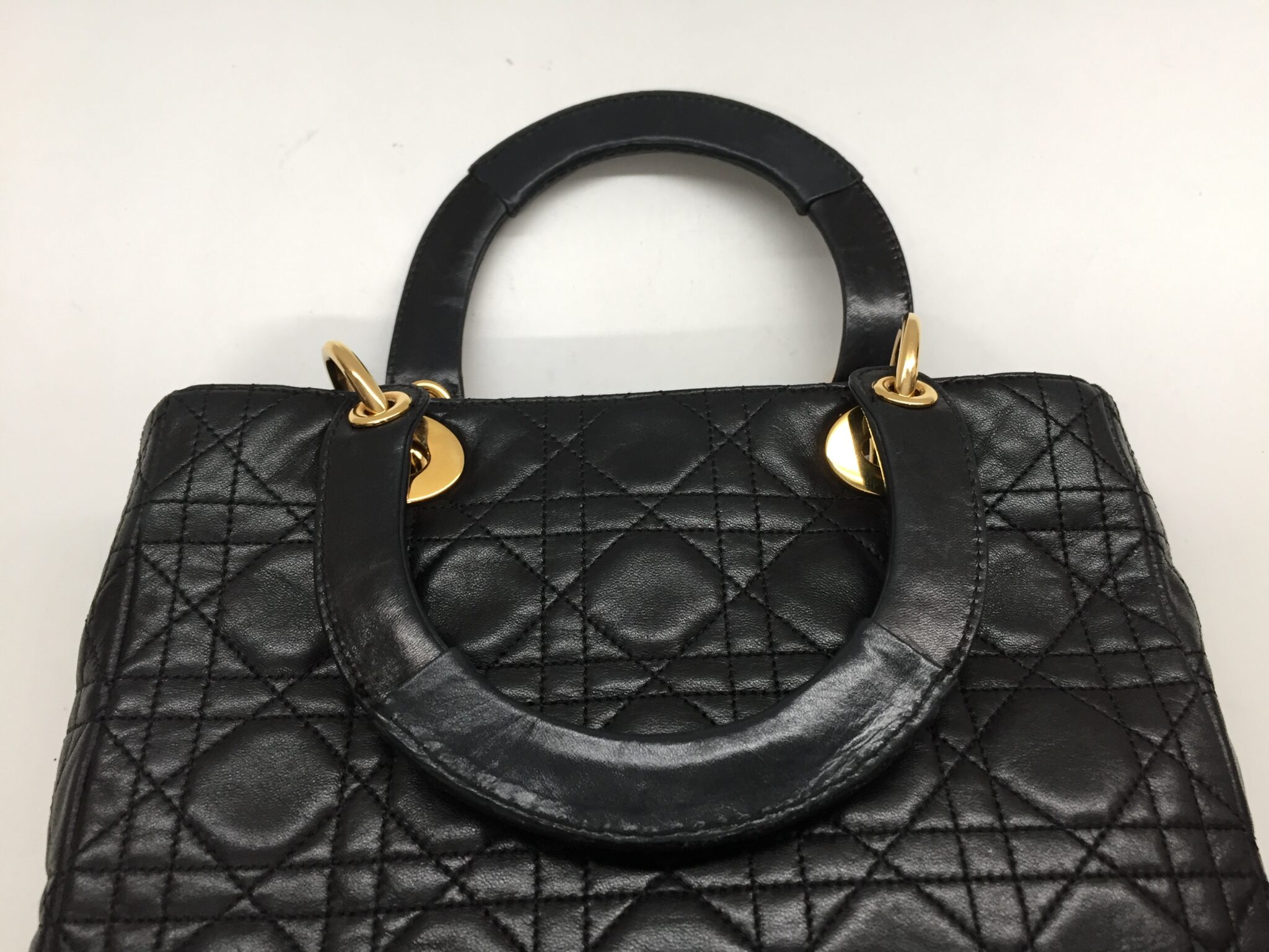 26-06 ディオール(Dior)レディディオールバッグ あて革アフター